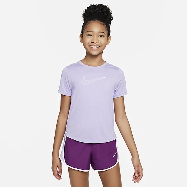 Nike clothes for girls