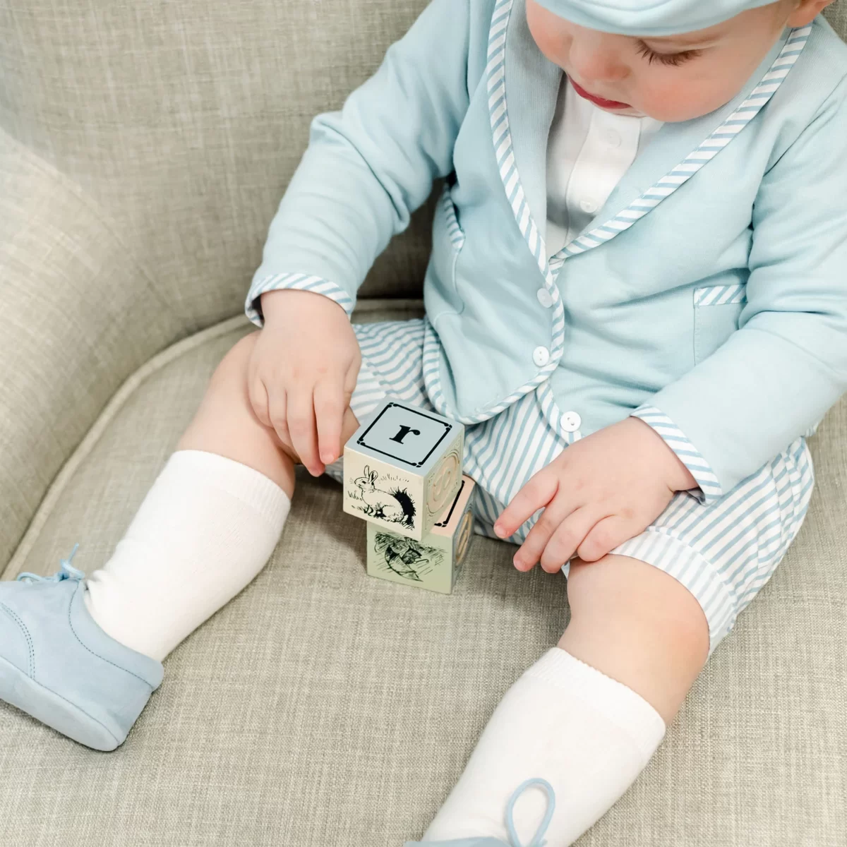 A Style Guide of the Chic Knee High Socks Baby